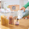 2kg Handheld Multipurpos Food Storage Container Rice Bucket Grain Storage Sealed Box with Measuring Cup Kitchen Portable Container Organizer