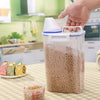 2kg Handheld Multipurpos Food Storage Container Rice Bucket Grain Storage Sealed Box with Measuring Cup Kitchen Portable Container Organizer